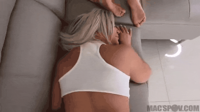 Rharry Rhound's perfect bubble butt prone boned Gifs