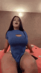 Alejandra Quiroz Gifs