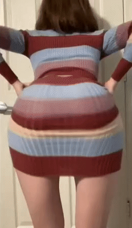 I to luv to not wear panties under my dress but a butt plug - yes! Gifs